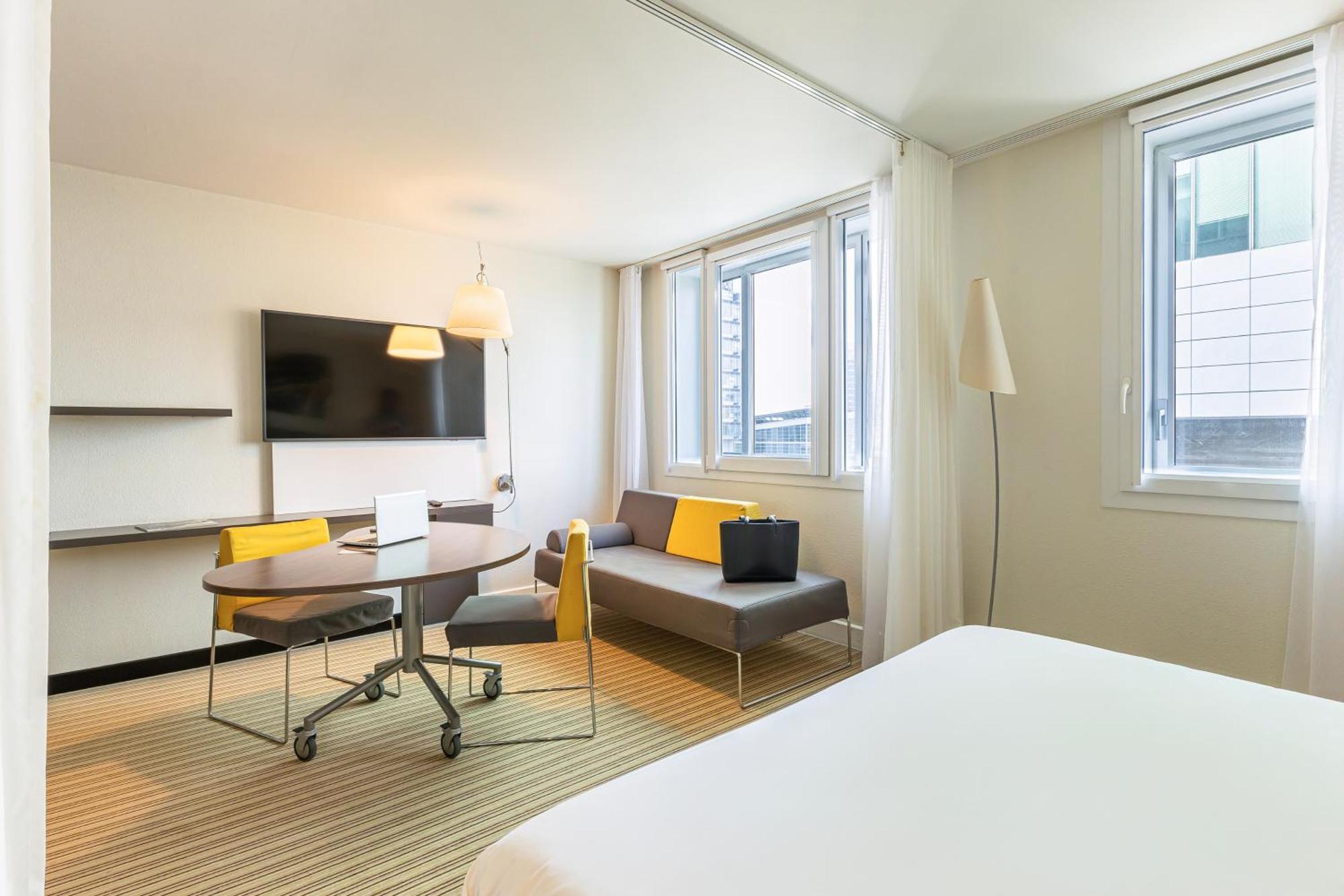 Novotel Suites Lille Europe Exterior foto
