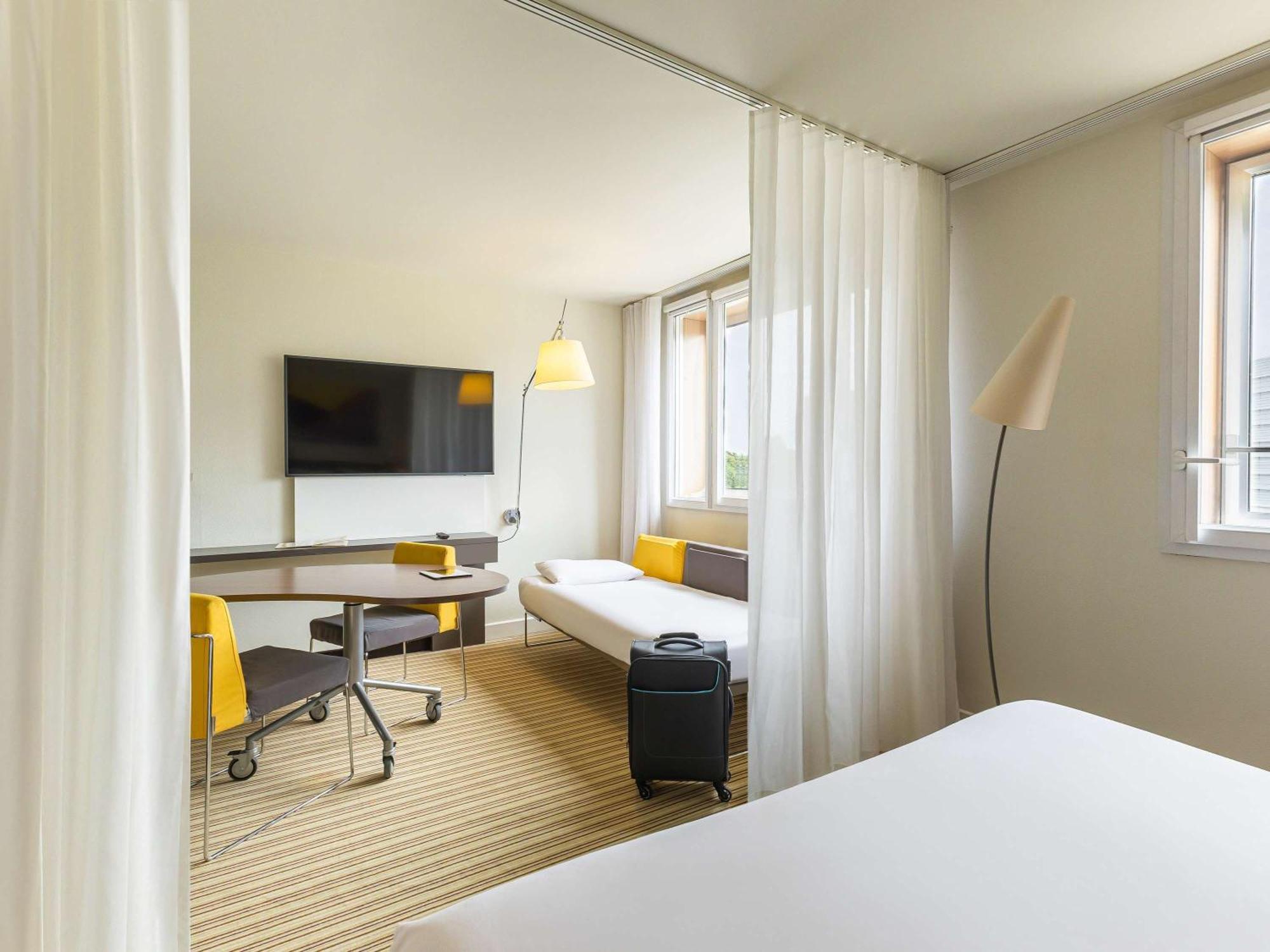 Novotel Suites Lille Europe Exterior foto